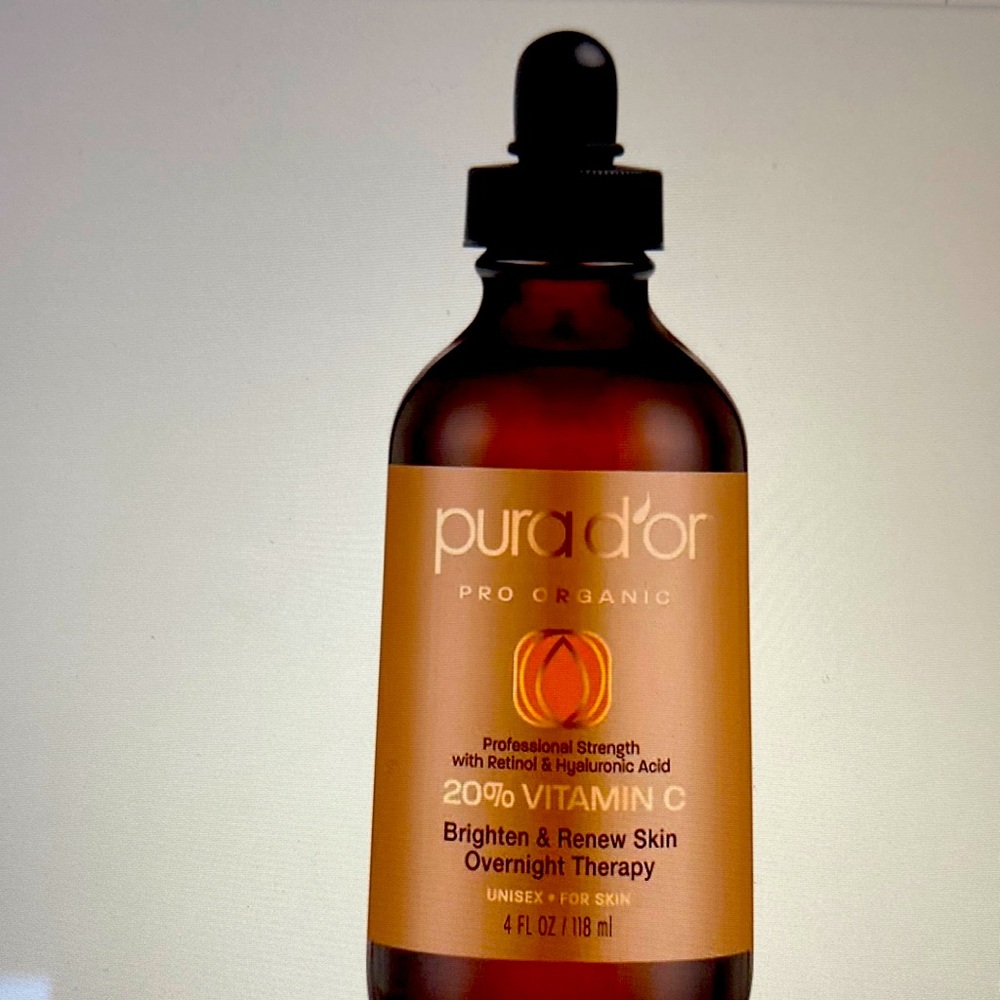 Pura D’or Professional Strength Retinol Hyaluronic Acid 20%Vitamin C Serum